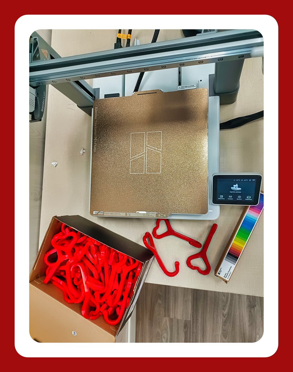 SALESIANOS DONOSTIA Basque School (@salestarrak) on Twitter photo In the images you can see the hooks designed in 3D by the students of the Curie classroom (3rd Secundary), in collaboration with the ‘Engánchate a la vida’ Project, promoted by <a href="/ayudame3d/">Ayúdame3D -📍+60 países.</a>
This project is aimed at alleviating the psychological effects that the DANA in Valencia. In the images you can see the hooks designed in 3D by the students of the Curie classroom (3rd Secundary), in collaboration with the ‘Engánchate a la vida’ Project, promoted by <a href="/ayudame3d/">Ayúdame3D -📍+60 países.</a>
This project is aimed at alleviating the psychological effects that the DANA in Valencia.