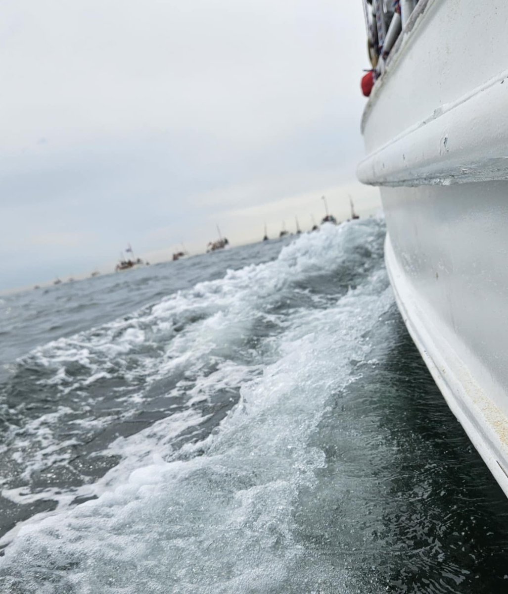 liquid_highway1's tweet photo. JEFF, CHALLENGE , GRETA and PUDGE on route to Dunkirk today

Photos by Peter Weekes , 
David Messenger, Colin Varrall https://t.co/J0iJdNEYJR