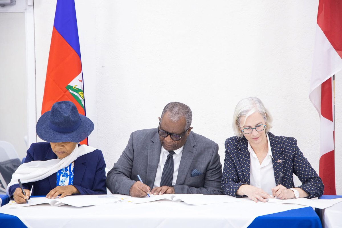 mpceht's tweet image. Haïti-Canada: Signature d’un protocole d’accord pour le corridor-vert dans la péninsule Sud.
facebook.com/share/p/1XGXcV…