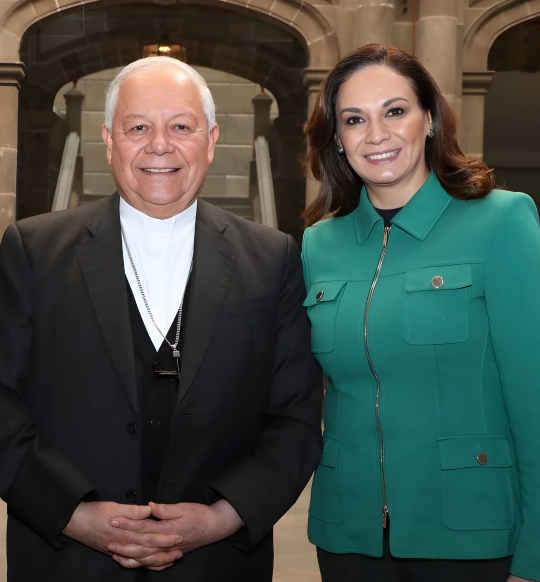 Muchas felicidades Monseñor Víctor Sánchez Espinosa, Arzobispo de la <a href="/Arqui_Puebla/">Arquidiócesis Puebla</a>, por su cumpleaños.

Que Dios le conceda salud y fortaleza para seguir guiando con amor y fe.