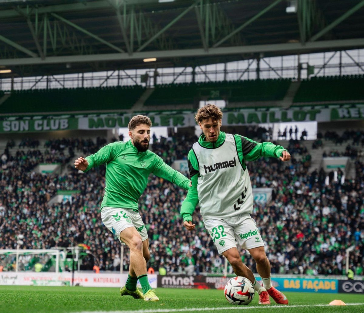 FerveurVerte_'s tweet photo. 🚨 L’#ASSE annonce que Stassin et Davitashvili sont « INTRANSFÉRABLES » !

Le board stéphanois les considère comme des éléments clés du projet et affirme donc une position claire : aucun bon de sortie ne leur sera accordé.

(@footmercato) https://t.co/HLywaoT5TL