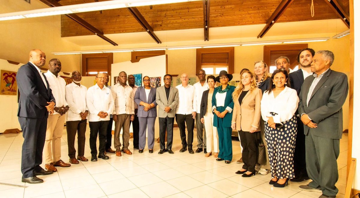 mpceht's tweet image. [COMMUNIQUE DE PRESSE]

La Ministre Ketleen Florestal prône une coopération plus efficiente d’Haïti avec la BID .
facebook.com/share/p/18yZQ8…