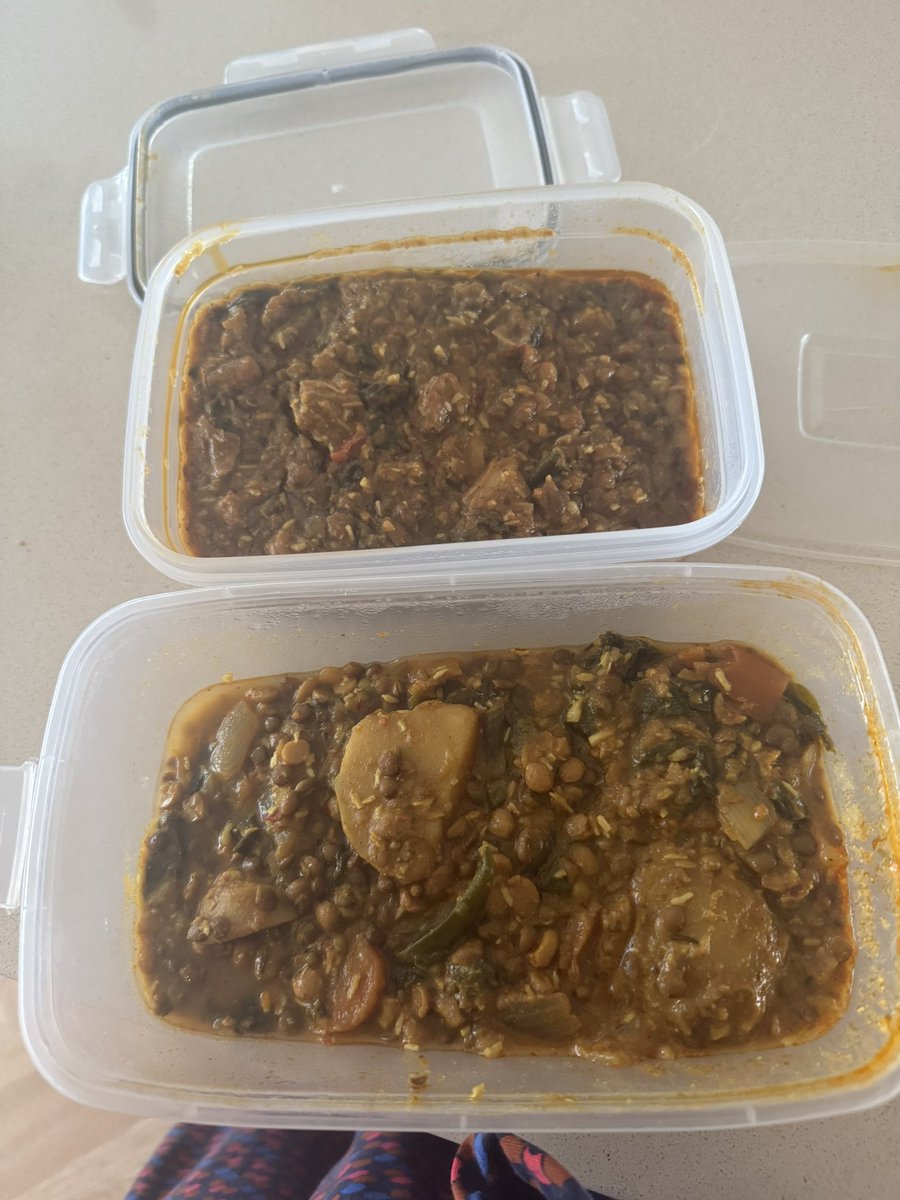Siobhan Harrington (@s_harringtonnhs) on Twitter photo Itโs been a fairly full on week so far and feel lucky to work <a href="/UHD_NHS/">University Hospitals Dorset NHS Foundation Trust</a> - came to Poole hospital this evening and found a gift in my desk and some homemade food in the fridge for me to take home. <a href="/kani_trehorn/">Kani Trehorn</a> so kind & dinner was incredible ๐ Itโs been a fairly full on week so far and feel lucky to work <a href="/UHD_NHS/">University Hospitals Dorset NHS Foundation Trust</a> - came to Poole hospital this evening and found a gift in my desk and some homemade food in the fridge for me to take home. <a href="/kani_trehorn/">Kani Trehorn</a> so kind & dinner was incredible ๐