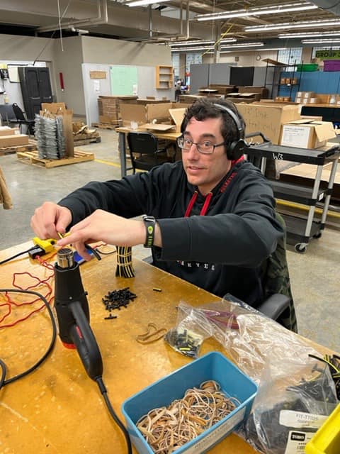 DeepwoodLake's tweet photo. #WorkingWednesday Brendan is busy working on a job for #Qualtech at @deepwoodind! Learn about LCBDD #EmploymentSupports at https://t.co/5LO1e0gBAt. #EmpowerEngageEnrich #StriveToThrive2025 #WilloughbyWorks https://t.co/OW8ebJ7xAa