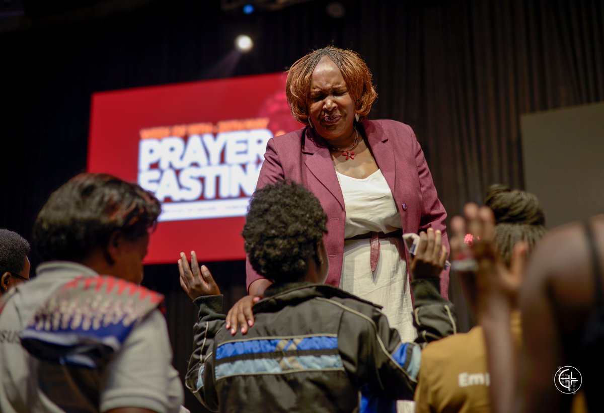 Gaba_Church's tweet image. Day 3 of our prayer and fasting week was marked by divine moments! Ps. Maggie Kiwalabye of Arise and Shine Church Ndejje shared a powerful word on praying for renewal, followed by an altar call where many surrendered and encountered God’s refreshing touch.
#prayerandfastingweek