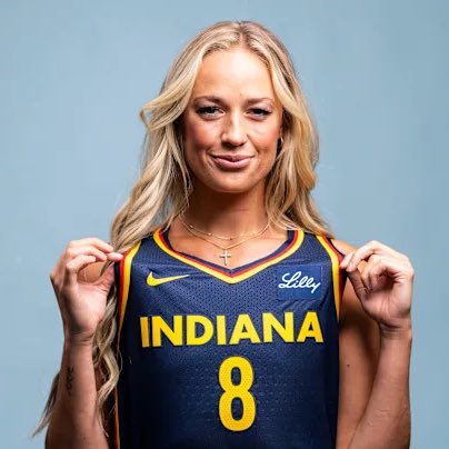 WomensHoops_USA's tweet image. Sophie Cunningham released a statement denying recent allegations that she was having an affair with Phoenix Suns and Mercury CEO Josh Bartelstein.