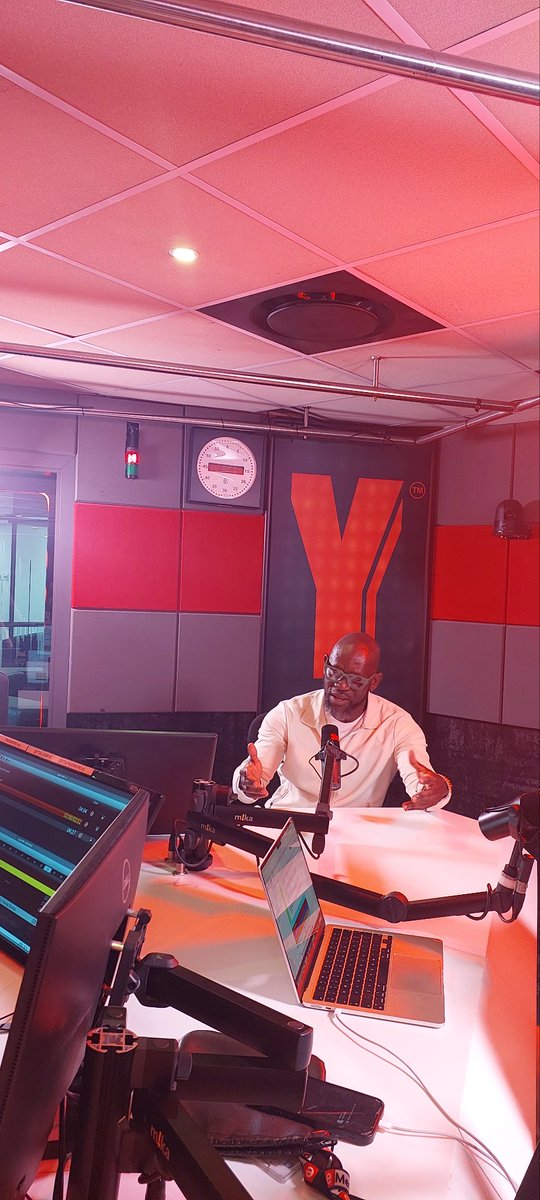 I am TSHEPO V tweet media