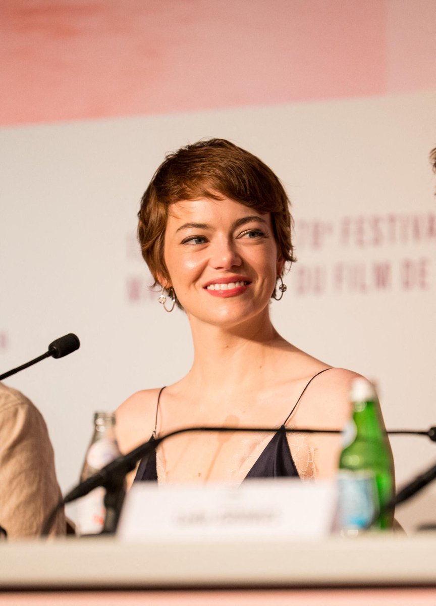Our gallery has been updated with over 2.5k new photos of Emma Stone promoting "Eddington" at the 78th Cannes Film Festival!

📸 Check them all: emmastonephotos.com