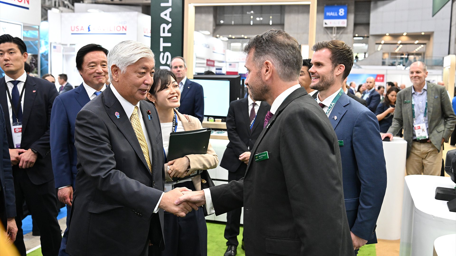 DroneShield® (ASX:DRO) on X: @DroneShield was honoured to brief His Excellency Mr NAKATANI Gen, Japan's Minister of Defense, during DSEI Japan 2025, where we showcased our latest counter-drone technology and integrated defence DroneShield® (ASX:DRO) on X: @DroneShield was honoured to brief His Excellency Mr NAKATANI Gen, Japan's Minister of Defense, during DSEI Japan 2025, where we showcased our latest counter-drone technology and integrated defence