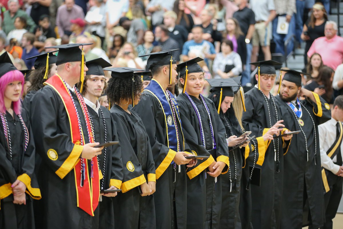 Spartanburg School District 2 (@spartanburgd2) on Twitter photo Enjoy our first album of photos from <a href="/Chesnee_Eagles/">Chesnee High School</a> Class of 2025 Graduation. You can see the full album on our Facebook page or download the full resolution versions of these, and future photos from graduation, at:
tinyurl.com/CHS25Graduation
You can also find the full Enjoy our first album of photos from <a href="/Chesnee_Eagles/">Chesnee High School</a> Class of 2025 Graduation. You can see the full album on our Facebook page or download the full resolution versions of these, and future photos from graduation, at:
tinyurl.com/CHS25Graduation
You can also find the full