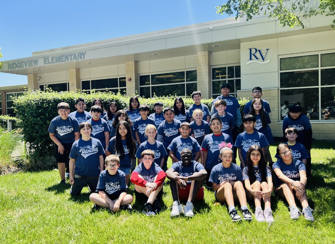 Ridgeview Elementary (@rv_panthers) on Twitter photo Our 5th Grade Panthers loved their end of the year gift (Ridgeview T-Shirts) from our Incredible School Partners at <a href="/umcresurrection/">Church of the Resurrection</a>! <a href="/olatheschools/">Olathe Public Schools</a> Our 5th Grade Panthers loved their end of the year gift (Ridgeview T-Shirts) from our Incredible School Partners at <a href="/umcresurrection/">Church of the Resurrection</a>! <a href="/olatheschools/">Olathe Public Schools</a>