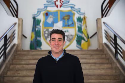 Y si sacamos a Pareja y Ritondo, limpiamos ambos partidos y ponemos de candidato a el?