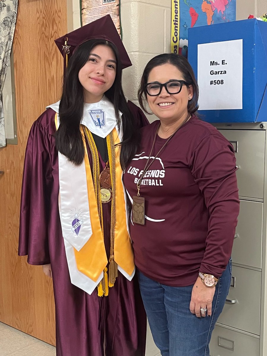 It’s hard to see my Seniors leave but I am proud to see them ready to take on the next chapter.. thank you Jessenia for saying goodbye, #iteachlfu