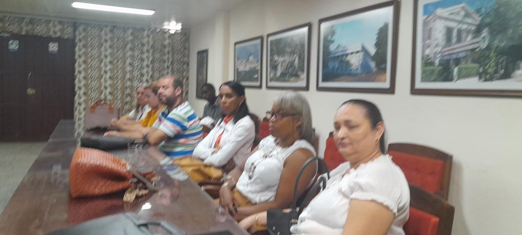 KatiaEscan's tweet photo. Participamos junto al Dr Trujillo Dtor d Cuadros dl Minsap,sus 2 especialistas,la Dra Layri Dtora d la #DGSalud,la Dra Maritza Rguez VRAcadémica d la #UCMC y con las canteras d cuadros que ratificaron su disposición d estar al servicio d la #SaludPública.#CienfuegosXMásVictorias. https://t.co/oTTLJEg35s