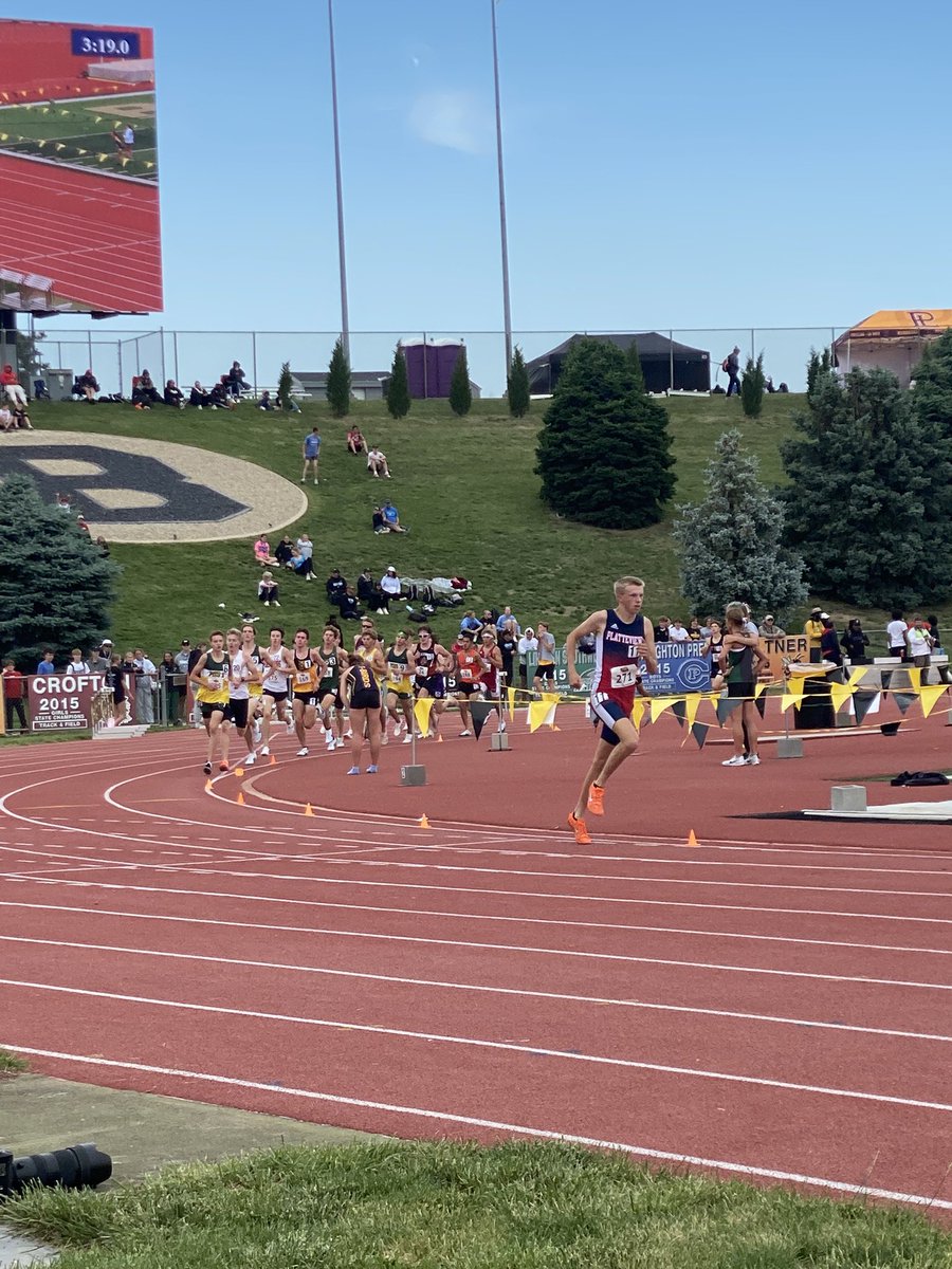 Huge congratulations to Esten Kohl for finishing 11th in the 3200m at state track and setting a new school record! Proud of you! Now time for some rest and recovery before cross country!