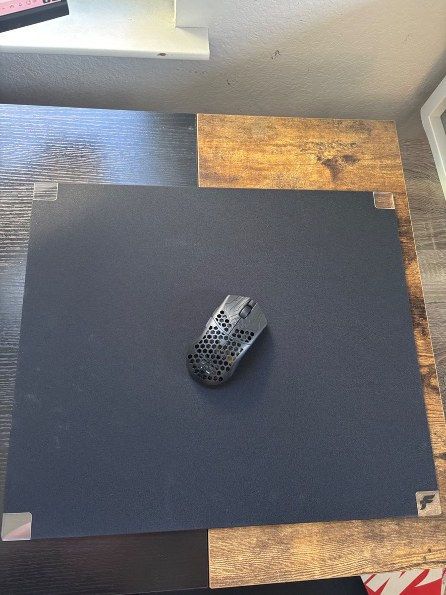 Cooldog (@cooldogfn) on Twitter photo The new horizon glass infused mouse pad from <a href="/finalmouse/">Finalmouse</a> x medium competition. So far pad is sick as a control a pad. The new horizon glass infused mouse pad from <a href="/finalmouse/">Finalmouse</a> x medium competition. So far pad is sick as a control a pad.