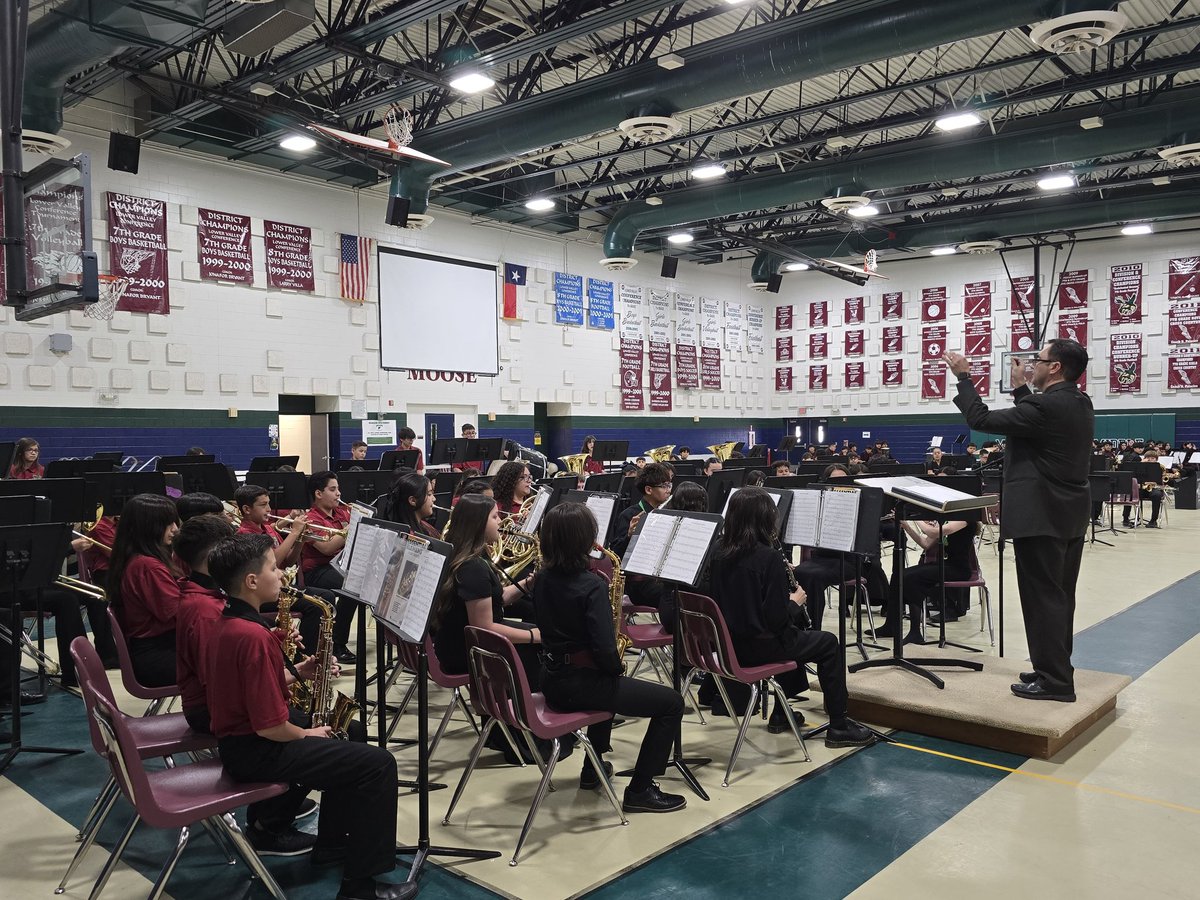 Dr. Melissa (Martinez) Saenz (@montwood_ms) on Twitter photo Great night <a href="/Montwood_MS/">Dr. Melissa (Martinez) Saenz</a> with our incredible band Moosicians π΅ Thank you Mr. Jasso and students for all your hard work and dedication this past year! <a href="/SocorroISD/">Socorro ISD</a> Great night <a href="/Montwood_MS/">Dr. Melissa (Martinez) Saenz</a> with our incredible band Moosicians π΅ Thank you Mr. Jasso and students for all your hard work and dedication this past year! <a href="/SocorroISD/">Socorro ISD</a>