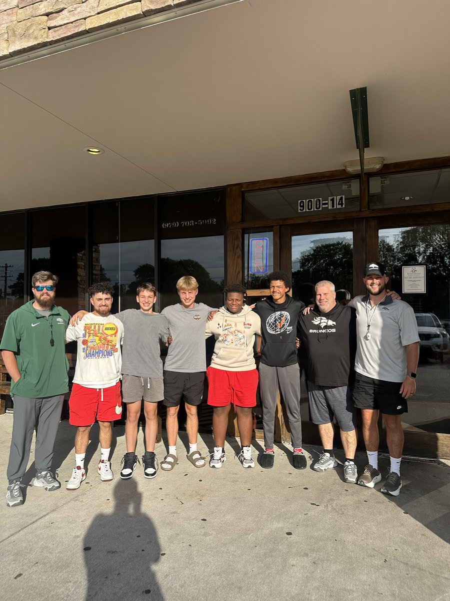 Dinner with the 7th Grade Captains to celebrate a great year of team building, personal growth, and a district championship! Thankful for these young men and their leadership!