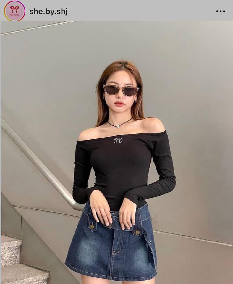 songtohcute's tweet photo. she by shj แบรนด์เวียดนามเเท้ 
ตำหนิเพชรหลุดหน่อย 250รวมส่ง 
#shebyshj #Lseoul #แบรนด์เวียดนาม
#รองเท้าcrocs #ส่งต่อรองเท้าcrocs #ส่งต่อcrocs #stylist #cintage #ส่งต่อcintage #wsw #feelfree #โล๊ะตู้ #y2k #ari #Crocs #เสื้อผ้ามือสอง #รองเท้ามือสอง #กางเกงยีนส์ https://t.co/Fuy8edOW6E