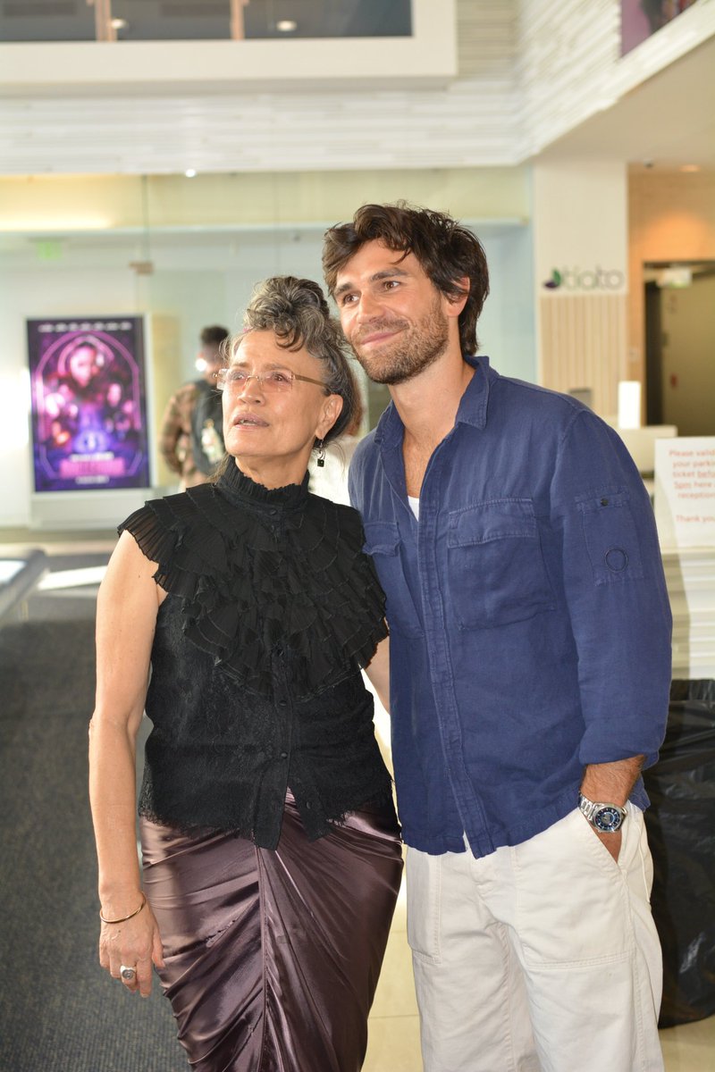 Last night, the New Zealand Consulate-General in Los Angeles and the NZ Film Commission proudly co-hosted a screening of the powerful film Tinā in Los Angeles. 🎬🌺 The room was alive with laughter, tears, and deep aroha (love). We were delighted to welcome the brilliant minds