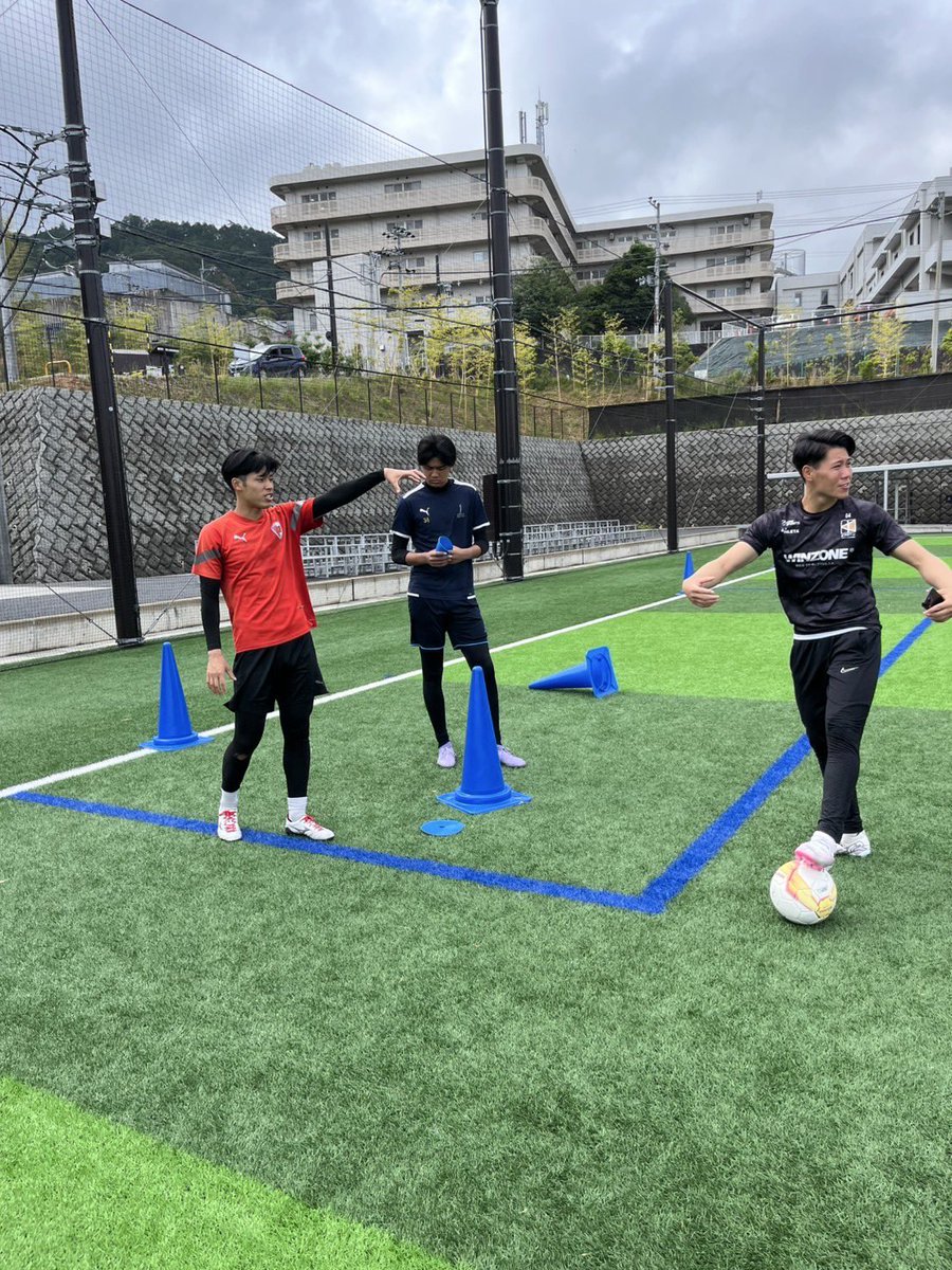 KTFC_GP's tweet photo. 今日は5/24(土)のhttps://t.co/jnGz0kYGk7スクールに向けてリハーサルをしました！
たくさんのご応募ありがとうございます🙇‍♂️
当日、お待ちしております！！

#京都橘大学サッカー部
#GPスクール
#FPスクール https://t.co/OKJEEvThXy
