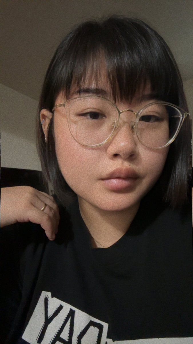 Its done and gone. 30+ inches of hair lighter 🙂‍↕️ donating it.