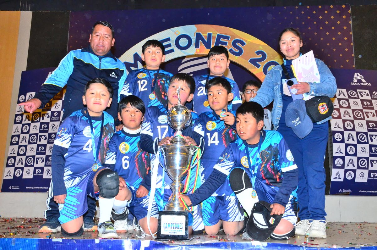educacion_adv's tweet photo. Gracias Dios por las victorias ....
CAMPEONES ASEATICOS KITS 2025 https://t.co/lk5SsUu2HM
