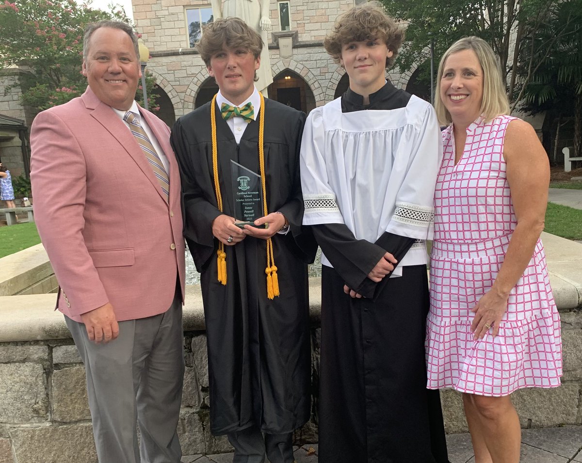 Isaac Yarnall tweet media