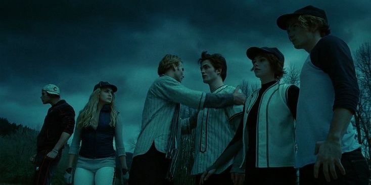 TheCinesthetic's tweet photo. Twilight (2008) dir. Catherine Hardwicke https://t.co/EKasIHNOWc