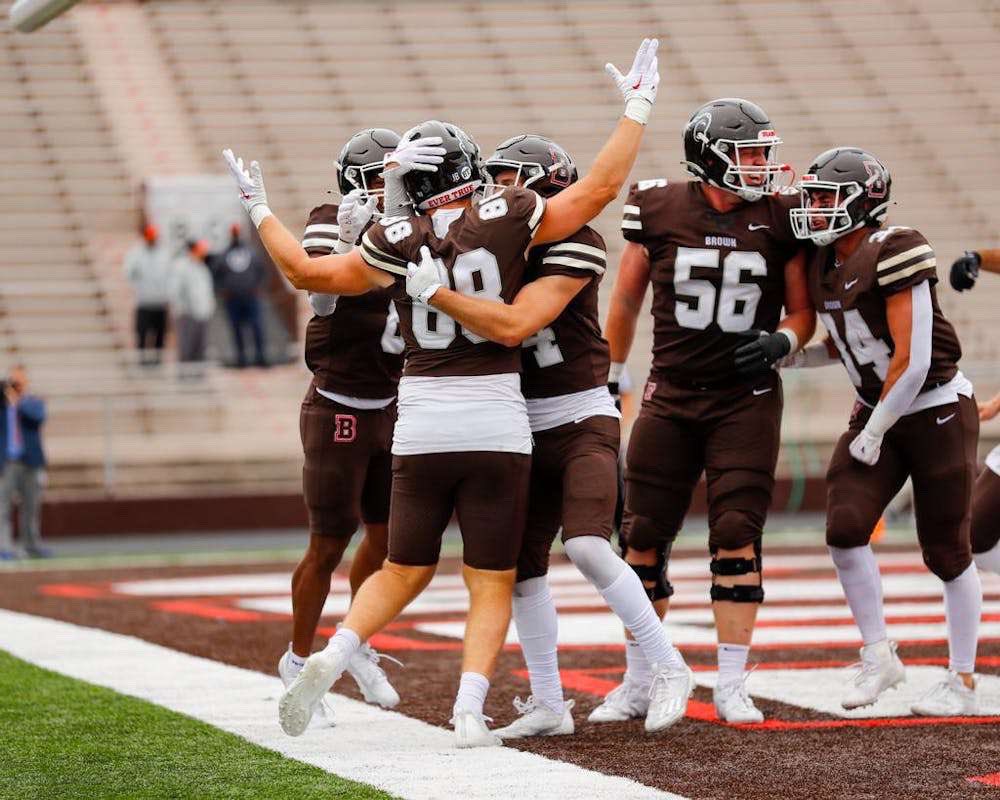 zayxsimms's tweet image. #AGTG Truly blessed to have received my first division 1 offer from @BrownU_Football 🐻
@BrownHCPerry @CoachPXMurphy
@NE6FB_Recruits @PRZNewEngland @RivalsCamp
@On3sports