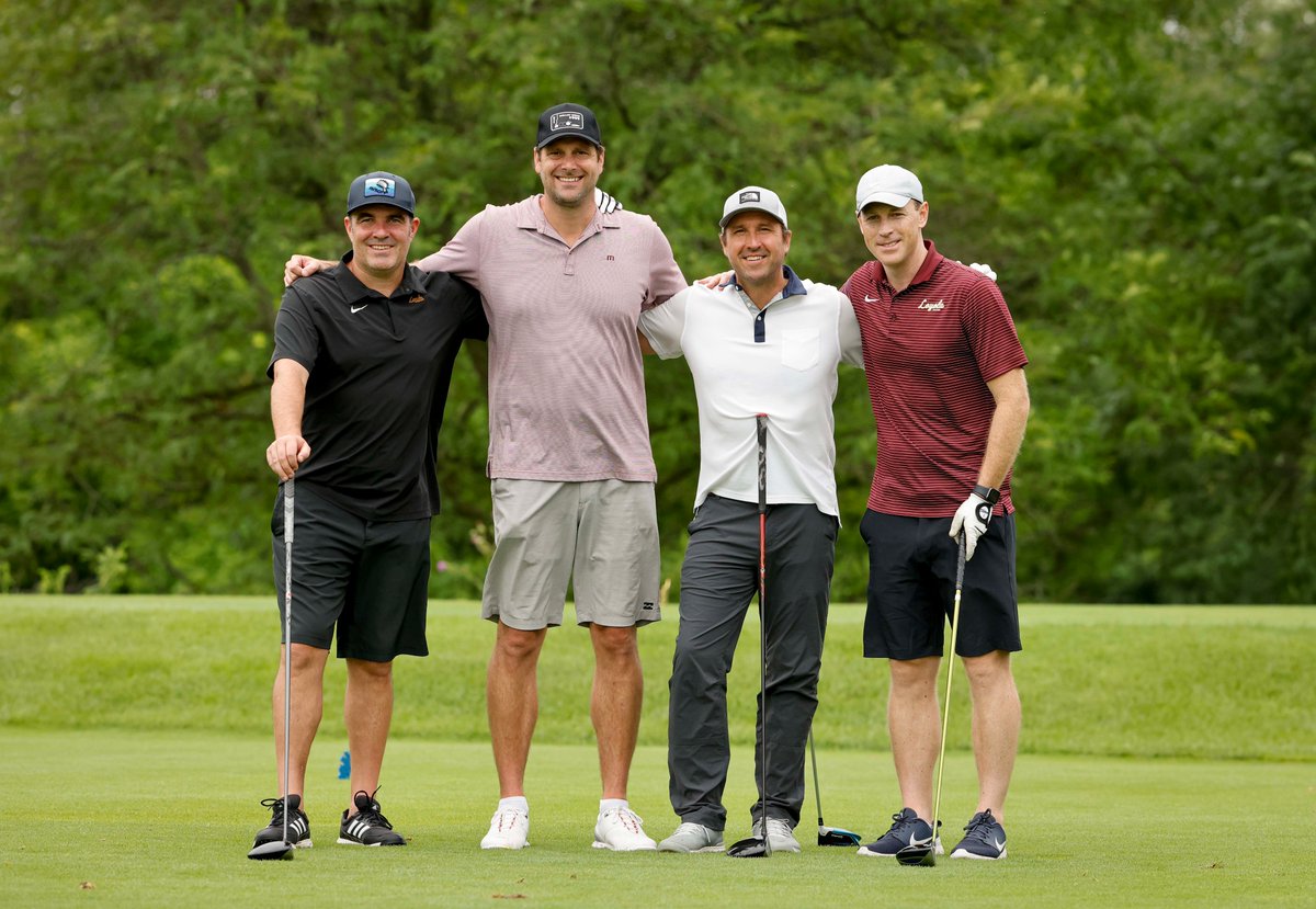 Spend the day on the course with the Ramblers on August 7 and support Loyola student-athletes! ⛳️🐺

Foursomes, individuals, and sponsorships available. For more information click the link below ⤵️
🔗 loyolaramblers.com/golfouting