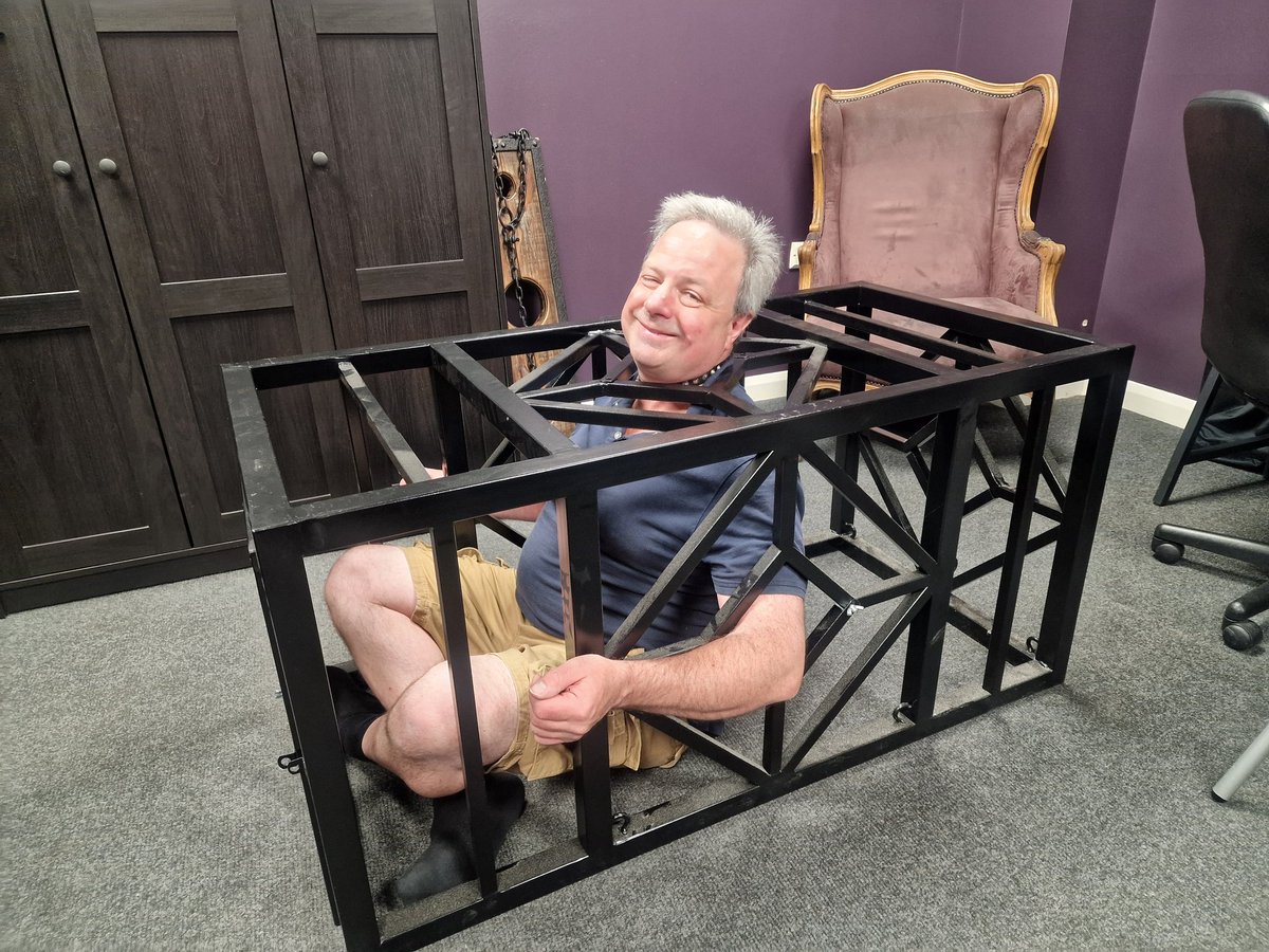 Having with my slut bags trying some new furniture from <a href="/Darksubequip/">Darksubmission</a>