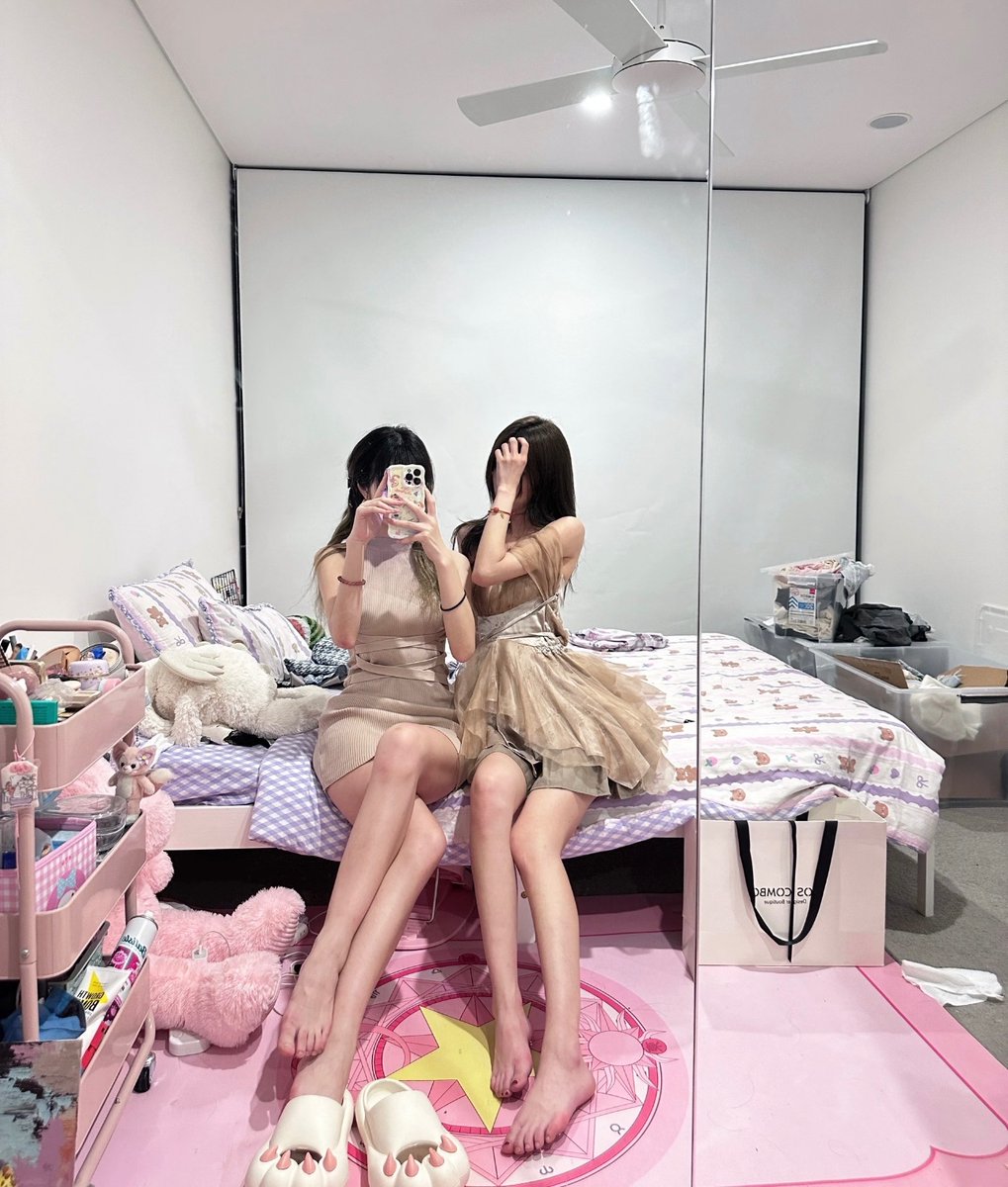 xspacemask's tweet photo. USYD悉尼大学留学婊 #投稿 #母狗 #反差婊 #留学婊 https://t.co/RLd0ZJJgQz