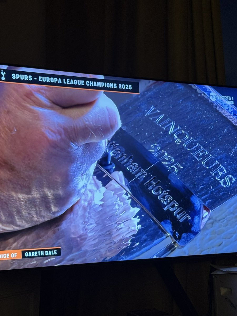 Champions! #COYS 🏆