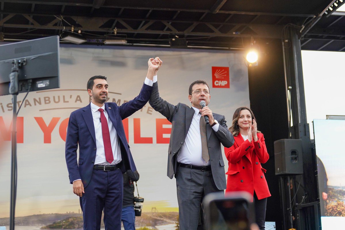 ereneditbingol's tweet photo. @erenalibingol Kim ne derse desin, herkes Eren Başkan’ın duruşunu biliyor. https://t.co/2xqZX2zDAS