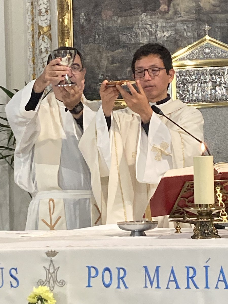 Último dia de preparación para el #DiadelMisioneroDiocesano. Hoy ha presidido la eucaristía el P. Cesar Augusto, sacerdote de @prelaturademoyobamba <a href="/architoledo/">Archidiócesis de Toledo</a> #testigosdeesperanza