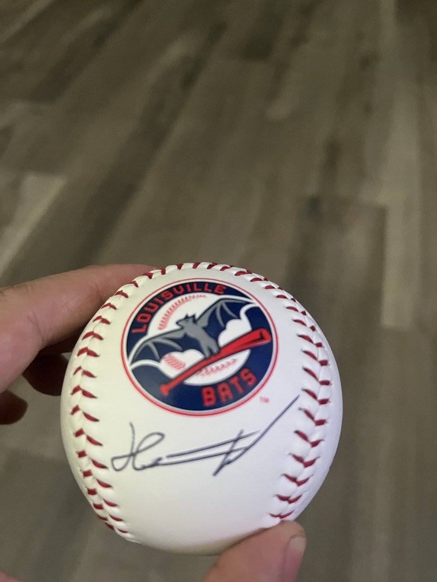 mpmiles12's tweet photo. @GoStripers What a start 💪🏼 https://t.co/6VfxqT1DL6