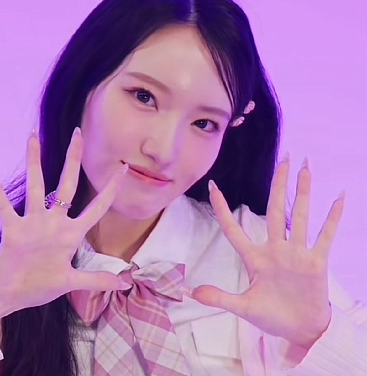 moanaarchive's tweet photo. tomorrow is the final episode of stellar sugar! All episodes air around 9pm kst, please support moana so she can finally debut! https://t.co/ZqIkPSGmsx