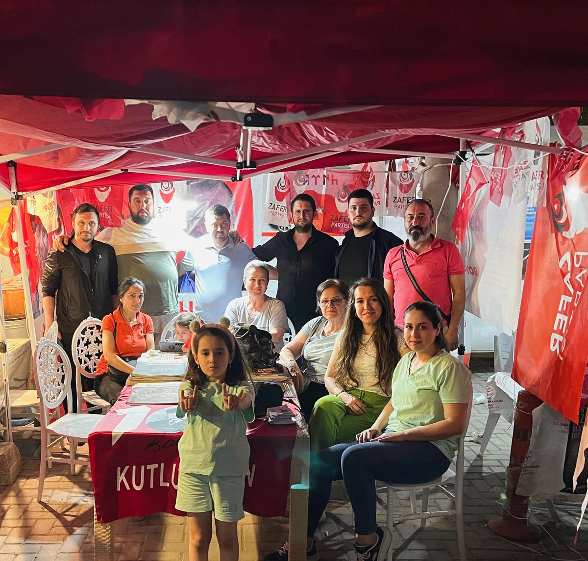 necdet_erikci's tweet photo. Zafer Partisi Manisa İl Başkanlığı olarak,  2 Hafta boyunca Çağlak Festivalindeyiz ! Otağımıza bekleriz 🇹🇷
@zaferpartisi @umitozdag https://t.co/PV4ObNB0Xt
