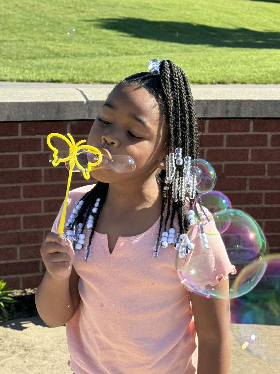 Heather Peck tweet media