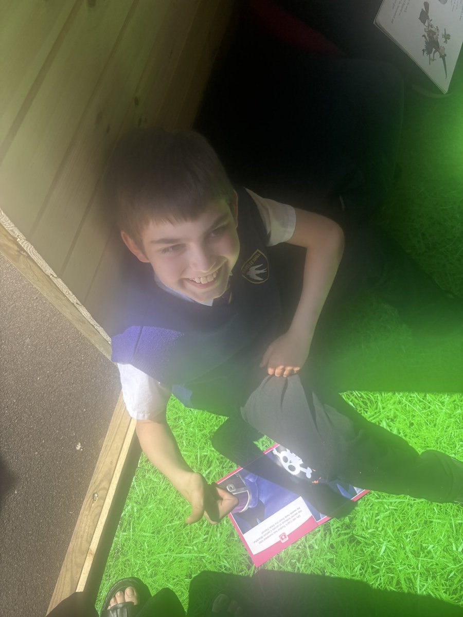 MissCarbery tweet media