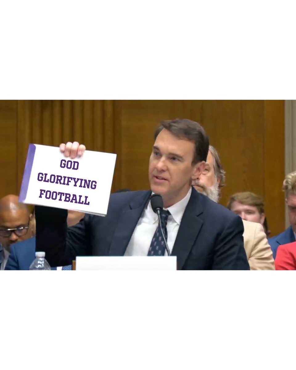 TrojansFBL's tweet photo. Live pictures of @DMichaelLindsay testifying in front of the Senate today.

#GodGlorifying | #EMAT https://t.co/QHLNN3A22J