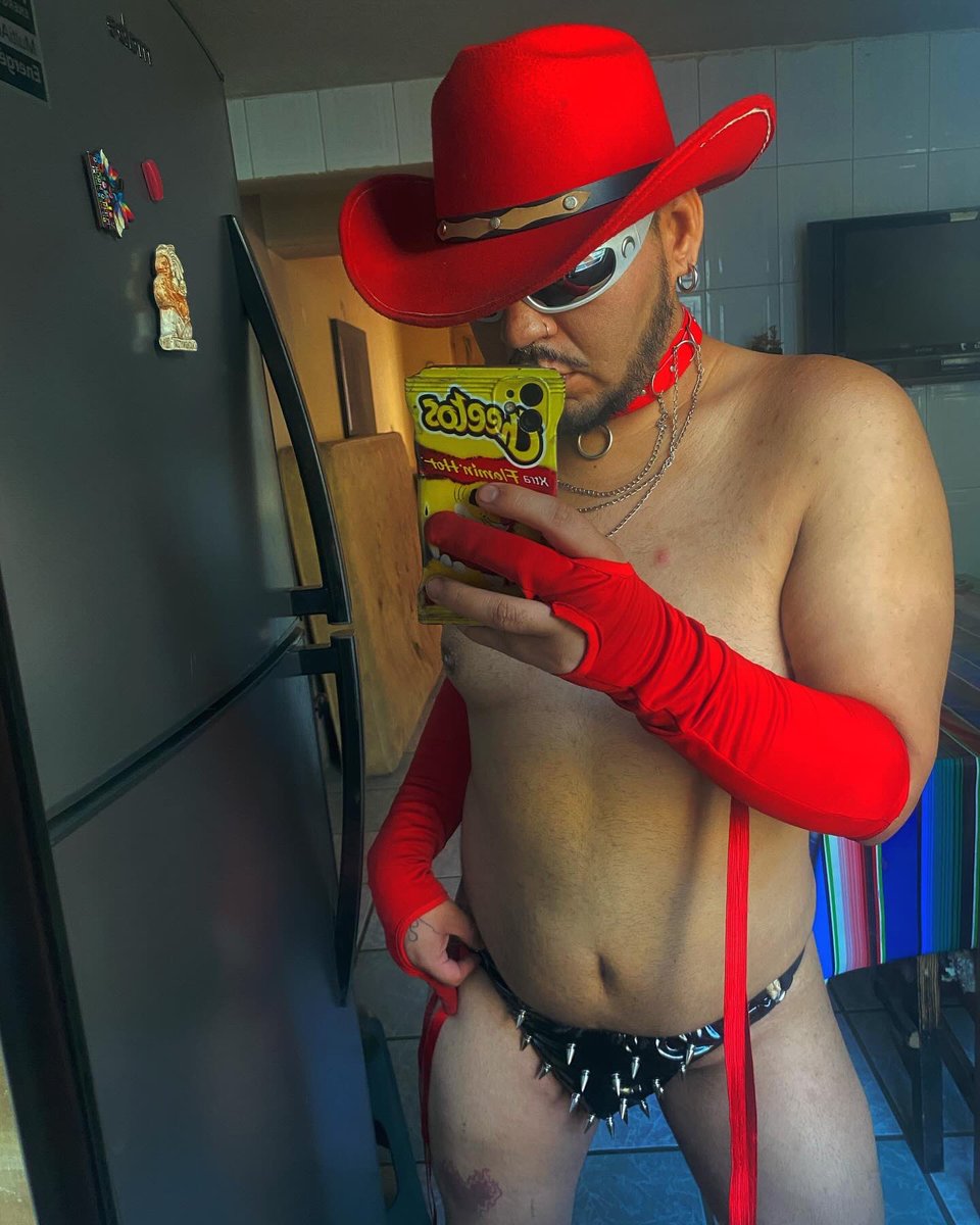 Como yo
Que contigo estaba a morir y a matar