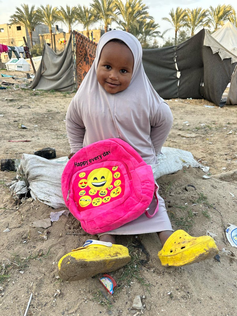 Nour Jamaan from Gaza tweet media