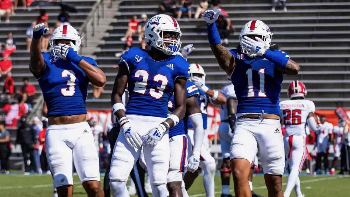 Knyon Simmons (@knyonsimmons) on Twitter photo Blesses to receive an offer from the university of West Georgia🔵🔴 <a href="/CoachWoody2/">Woody Blevins</a> <a href="/CoachHazelray/">DJ Hazelray</a> <a href="/Coach_FredM/">Coach Fred</a> <a href="/CarterVikingsFB/">Adam Carter</a> <a href="/lhsvikingsfbrec/">Lowndes Football Recruiting</a> <a href="/kennysimmons05/">Kenny Simmons</a> <a href="/dyar2467/">Glyn Dyar Goldeneaglepride.com</a> <a href="/On3Recruits/">On3 Recruits</a> <a href="/Rivals/">Rivals</a> <a href="/Torchlight4Chan/">Tracy S. Maxwell</a> Blesses to receive an offer from the university of West Georgia🔵🔴 <a href="/CoachWoody2/">Woody Blevins</a> <a href="/CoachHazelray/">DJ Hazelray</a> <a href="/Coach_FredM/">Coach Fred</a> <a href="/CarterVikingsFB/">Adam Carter</a> <a href="/lhsvikingsfbrec/">Lowndes Football Recruiting</a> <a href="/kennysimmons05/">Kenny Simmons</a> <a href="/dyar2467/">Glyn Dyar Goldeneaglepride.com</a> <a href="/On3Recruits/">On3 Recruits</a> <a href="/Rivals/">Rivals</a> <a href="/Torchlight4Chan/">Tracy S. Maxwell</a>
