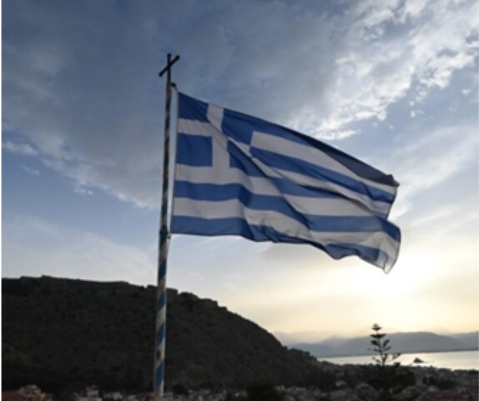 ENDRASEI_GR's tweet photo. Οι μεγάλες πόλεις, κυρίως η Αθήνα και η Θεσσαλονίκη, συγκεντρώνουν τον μεγαλύτερο πληθυσμό, με αποτέλεσμα να παρουσιάζουν υπερφόρτωση στις υποδομές και στο συγκοινωνιακό δίκτυο. 
#Ελλάδα #Αστική_Ανάπτυξη 
Διαβάστε περισσότερα στον παρακάτω σύνδεσμο: https://t.co/QprxAyzuGE https://t.co/cHqmNhUUKc