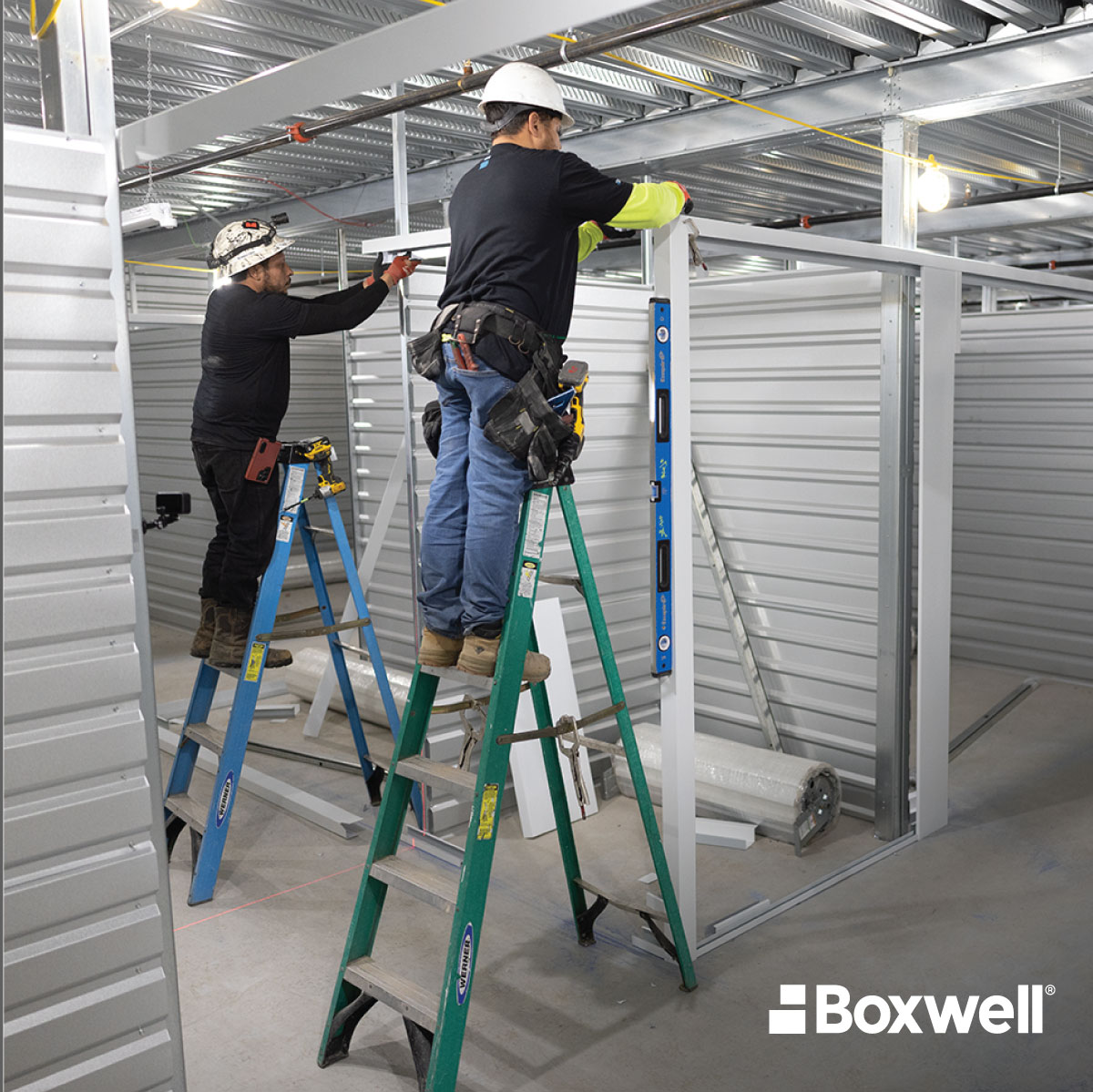 BoxwellStorage's tweet photo. From empty to operational, Boxwell hallway systems make it easy to build your self-storage facility! π§ πͺ
.
.
#hallwaysystem #indoorstorage #selfstorage #storage #selfstockage https://t.co/QzVq4CqweN