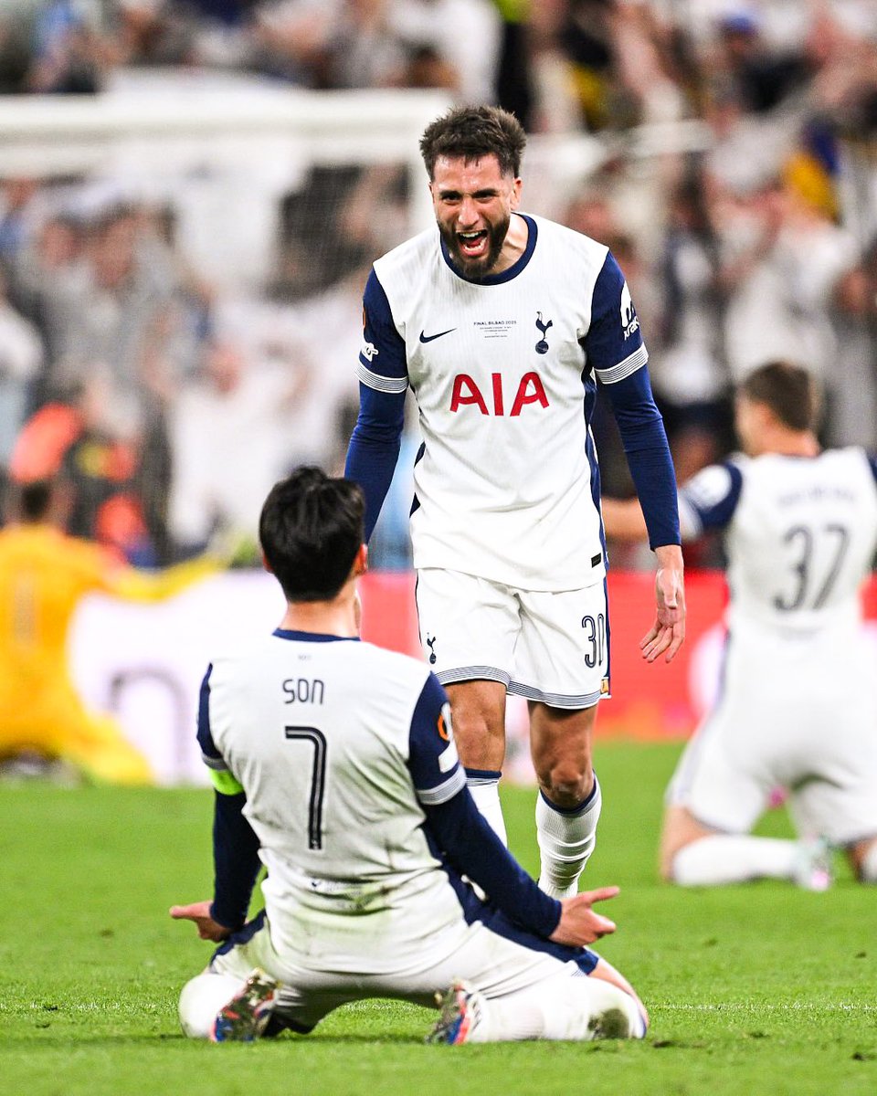 Te merecías una alegría así después de que el fútbol te maltratara a lesiones...

Felicidad absoluta por Rodri Bentancur 🇺🇾🤩
