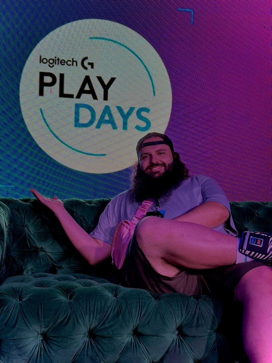 BigLittleUnbox's tweet image. Thanks to @LogitechGUK for the invite to Logitech Playdays, was great to see lots of awesome creators, not sure I’ll be deleting my TikTok that was in the 300 view jail for a while to start again but always interesting to hear other people’s takes 😁 #LogitechGPLAYDays