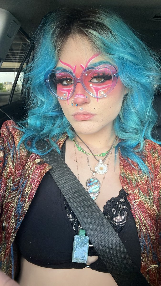 GEMBALAYA🍖 tweet media